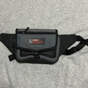 Nintendo Gameboy Fanny Pack/Carrier